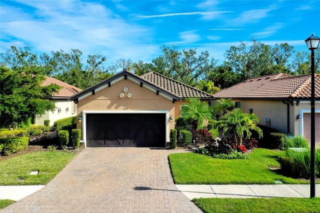 5652 Semolino St, NOKOMIS