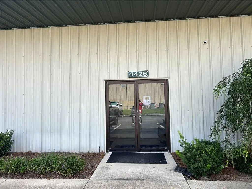 4426 Ne 83rd Road 4426, WILDWOOD