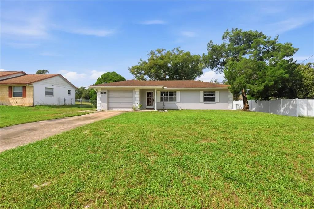 1238 Azora Drive, DELTONA