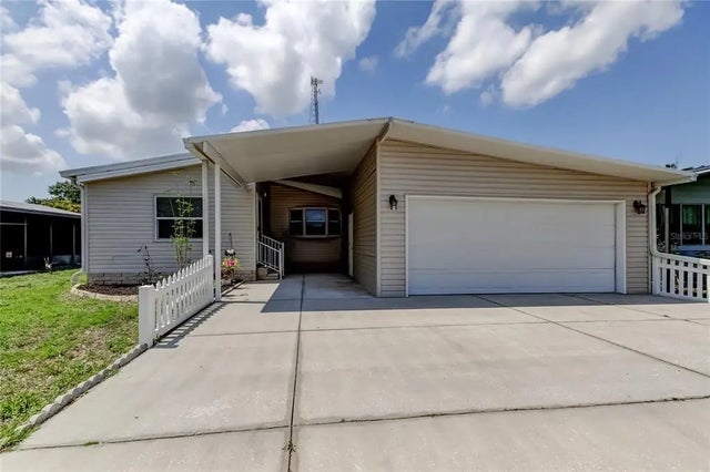 9110 Sheldon West Drive, TAMPA