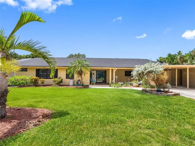 3944 49th Avenue S, ST PETERSBURG