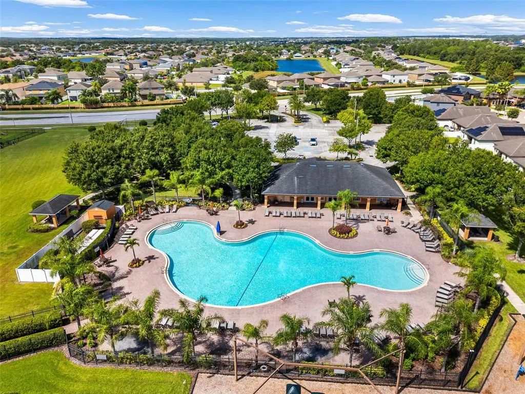 10421 Carloway Hills Drive, WIMAUMA