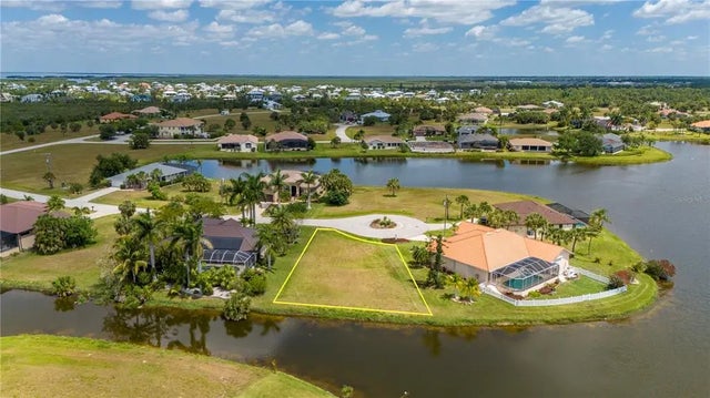 24297 Toth Lane, PUNTA GORDA