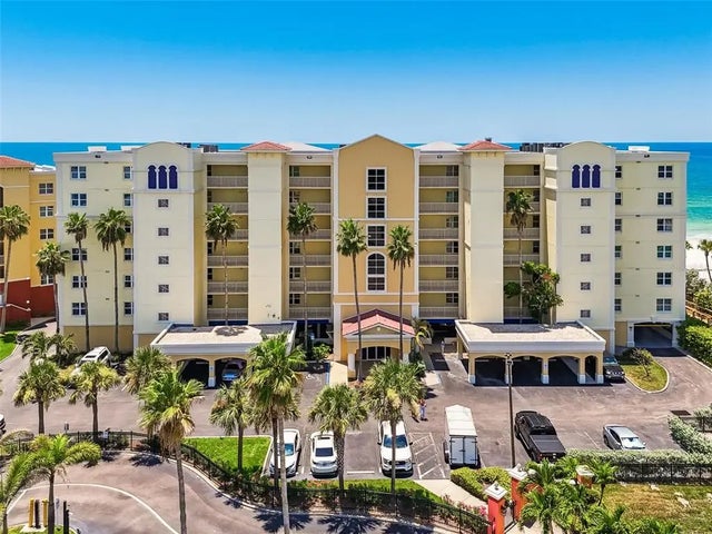 16750 Gulf Boulevard 414, NORTH REDINGTON BEACH