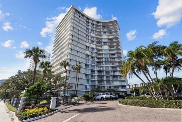 2611 Bayshore Boulevard 1002, TAMPA