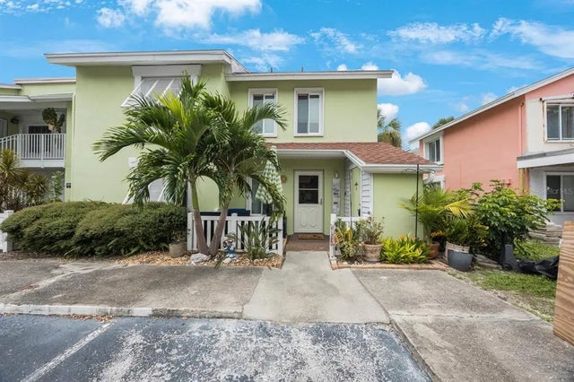 3595 41st Lane S H, ST PETERSBURG