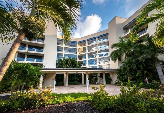 2120 Harbourside Drive 617, LONGBOAT KEY
