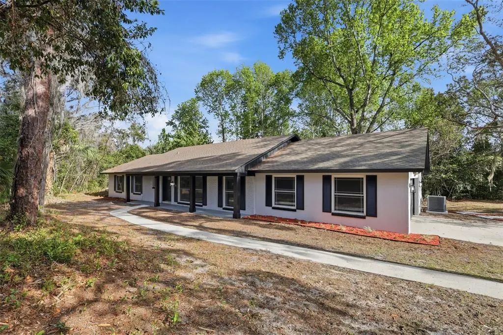 300 E Sweetwater Creek Drive, LONGWOOD