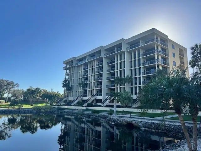 1095 Gulf Of Mexico Drive 104, LONGBOAT KEY