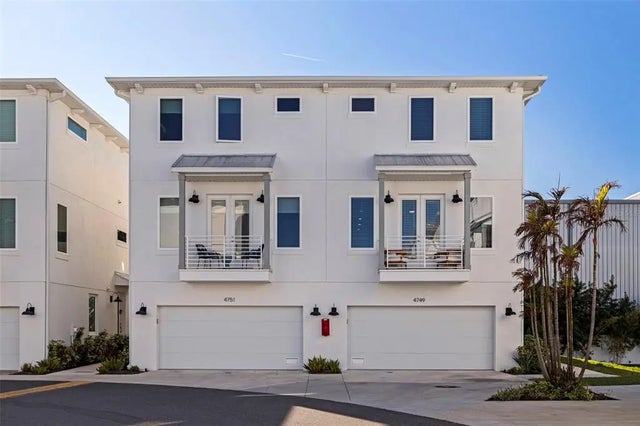 4749 Legacy Park Drive, TAMPA