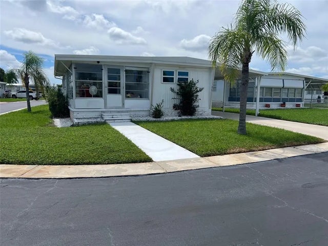 13225 101st Street 185, LARGO