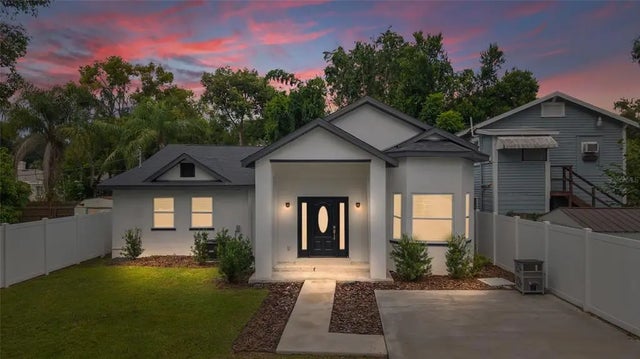 914 E North Bay Street, TAMPA