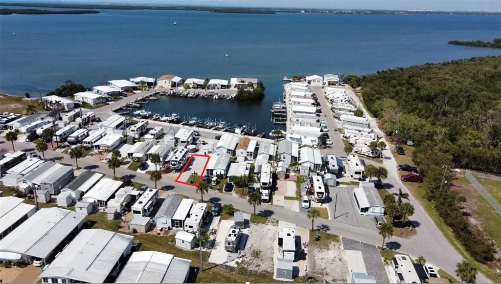 29 Montego Drive, PALMETTO