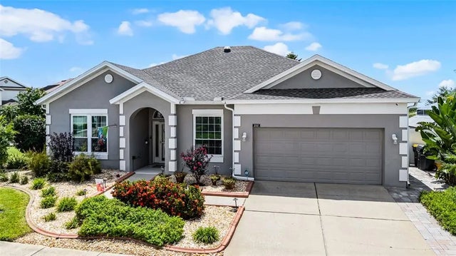 252 Churchill Park Drive, DAVENPORT