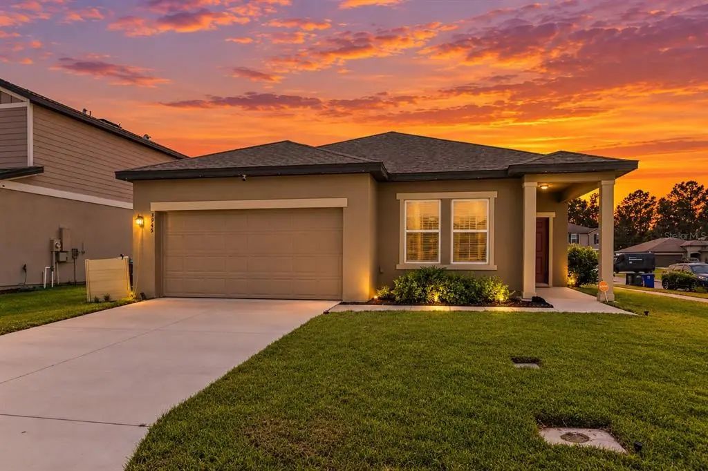 3945 Spruce Creek Dr, LAKELAND