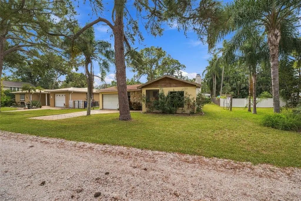 511 Tennessee Avenue, CRYSTAL BEACH