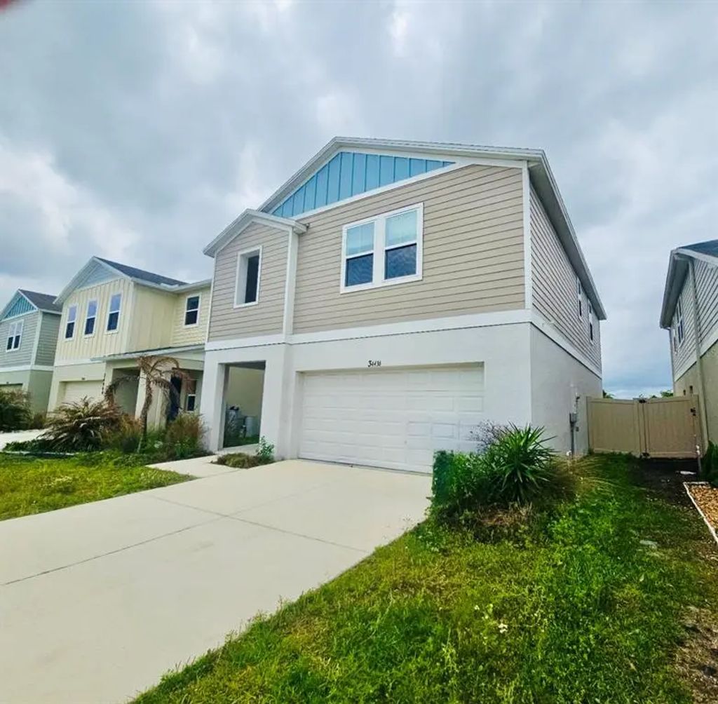 34436 Moonflower Avenue, WESLEY CHAPEL