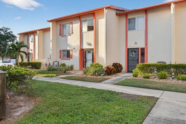 5812 16th Lane S 3, ST PETERSBURG