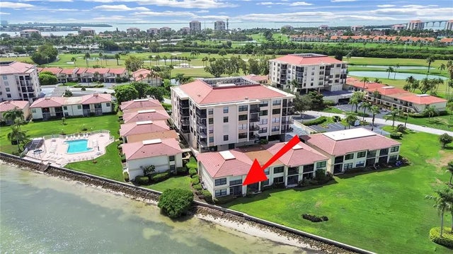 6177 Sun Boulevard 108, ST PETERSBURG