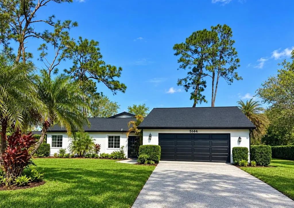 5144 Pine Tree Lane, WESLEY CHAPEL