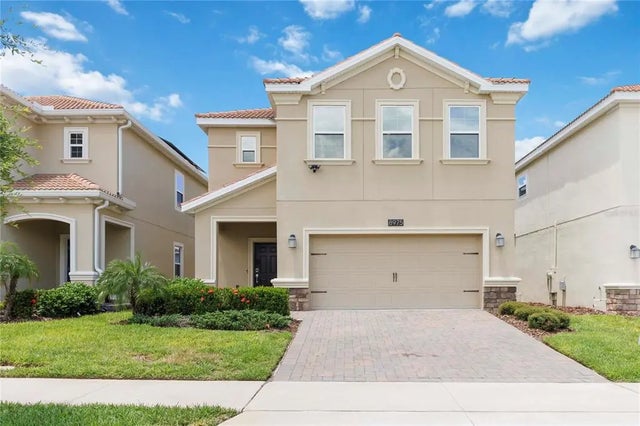 8975 Fluffy Lie Court, DAVENPORT