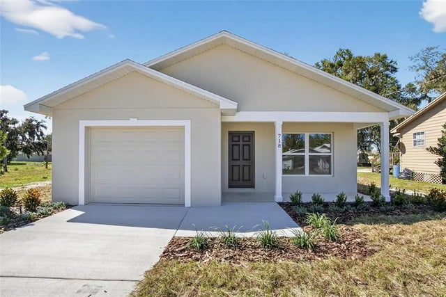 718 Seminole Avenue S, FORT MEADE
