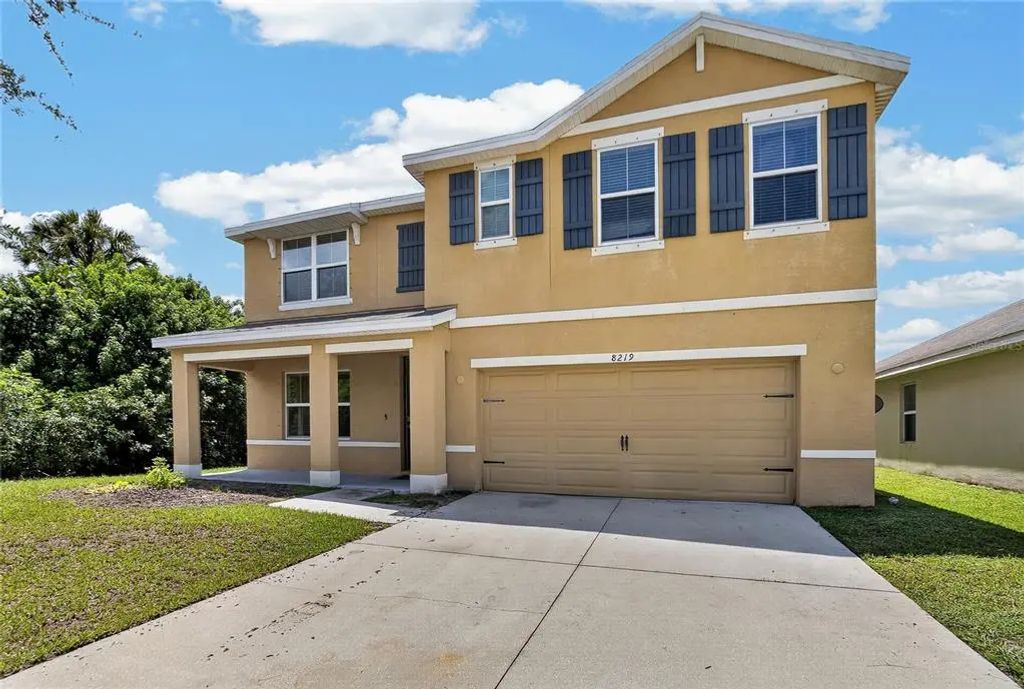 8219 Bilston Village Lane, GIBSONTON