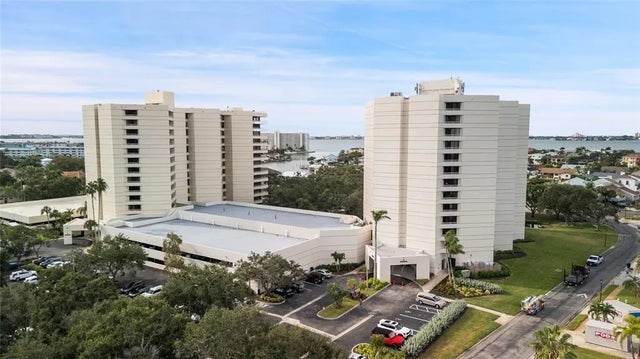 5950 Pelican Bay Plaza S 705, GULFPORT