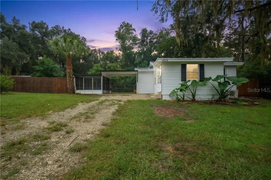 4824 E Harvard Drive, Hernando