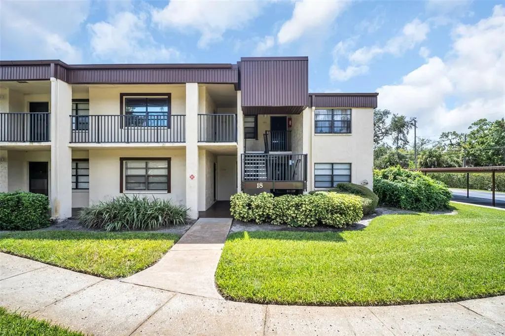 2400 Winding Creek Boulevard 18-105, CLEARWATER