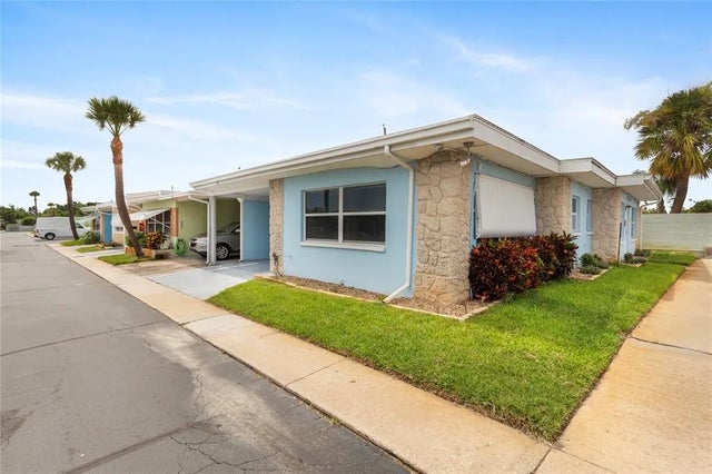 250 Rosery Road Nw 323, LARGO