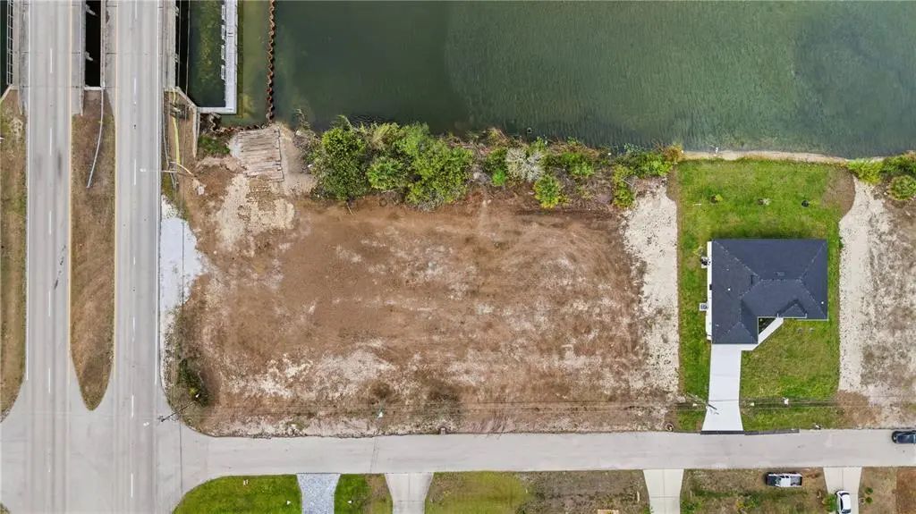 1525 Nw 17th Street, CAPE CORAL