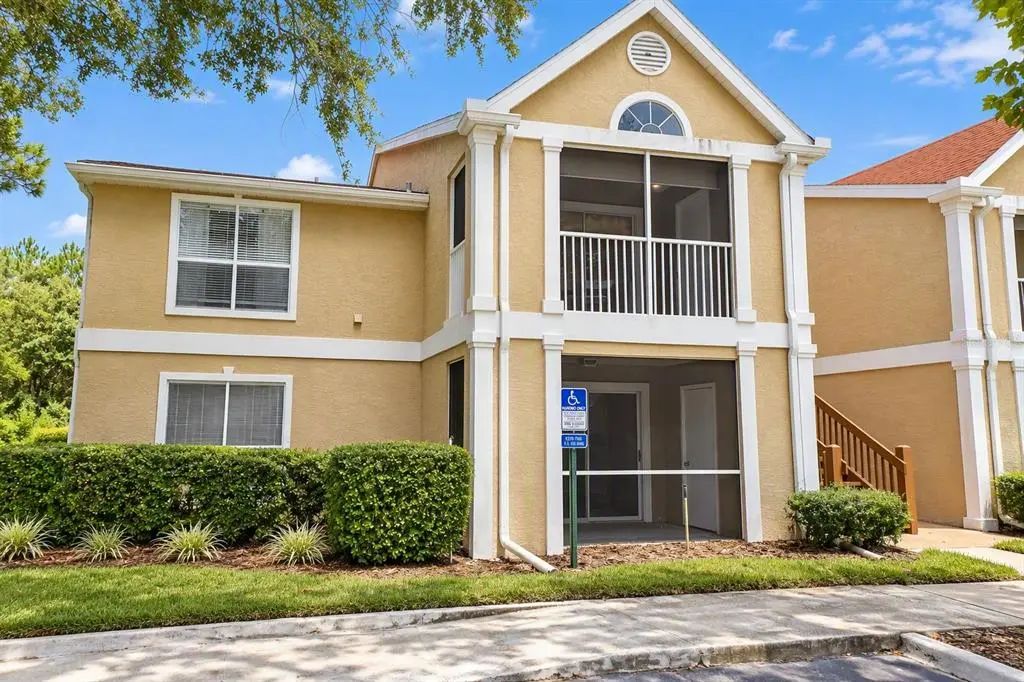 9481 Highland Oak Drive 1801, TAMPA