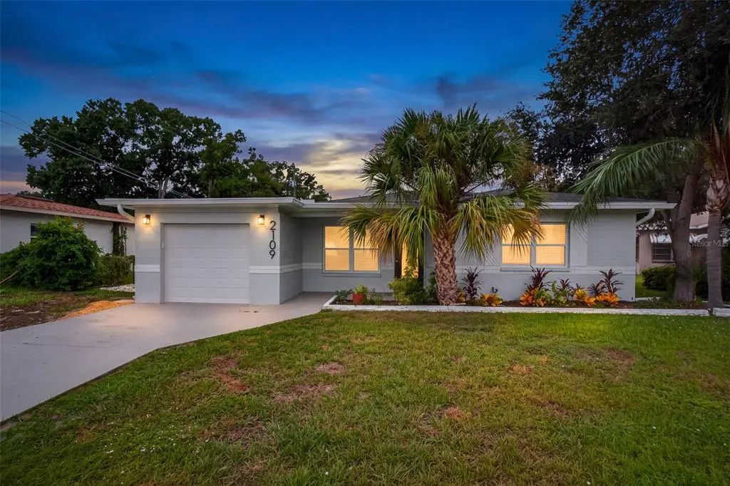 2109 58th Street S, GULFPORT