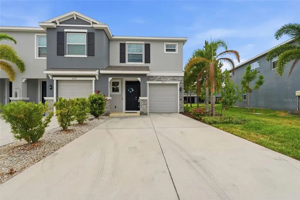6537 Serenity Fall Lane, SARASOTA