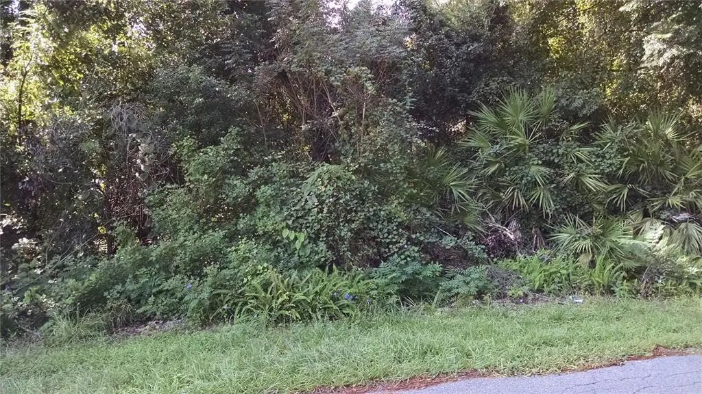 1361 Howland Boulevard, DELTONA