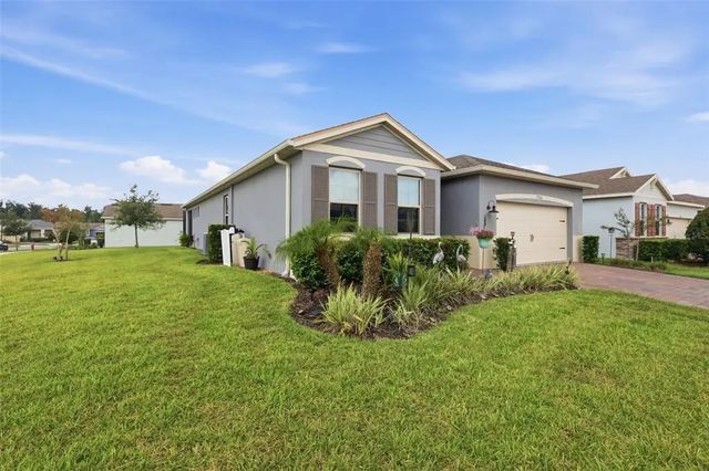 17762 Blazing Star Circle, CLERMONT