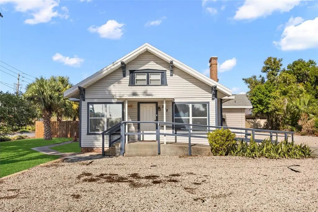 305 N Sinclair Avenue, TAVARES