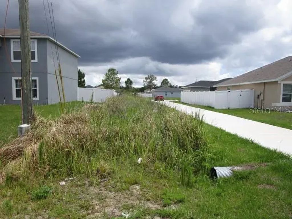 1114 Hudson Harbor Lane, POINCIANA