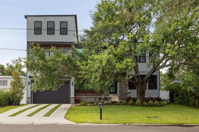 4806 W Euclid Avenue, TAMPA