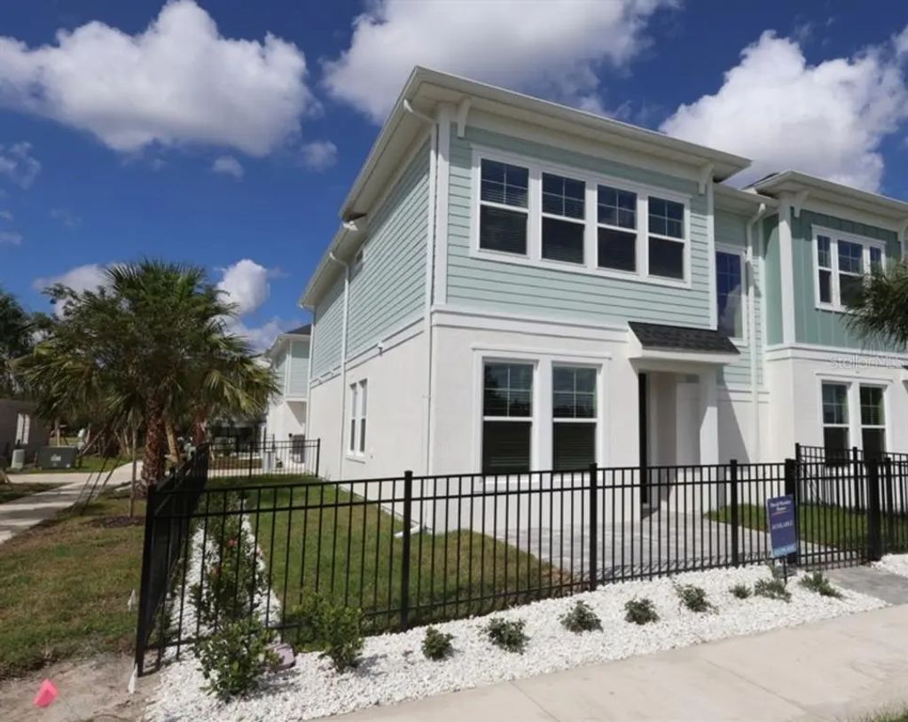 3528 Caspian Chervil Street, WESLEY CHAPEL