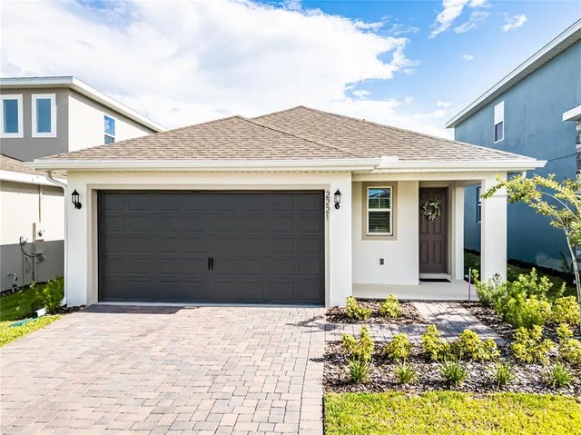 2221 Juniper Berry Drive, MINNEOLA