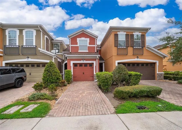 9539 Silver Buttonwood Street, ORLANDO