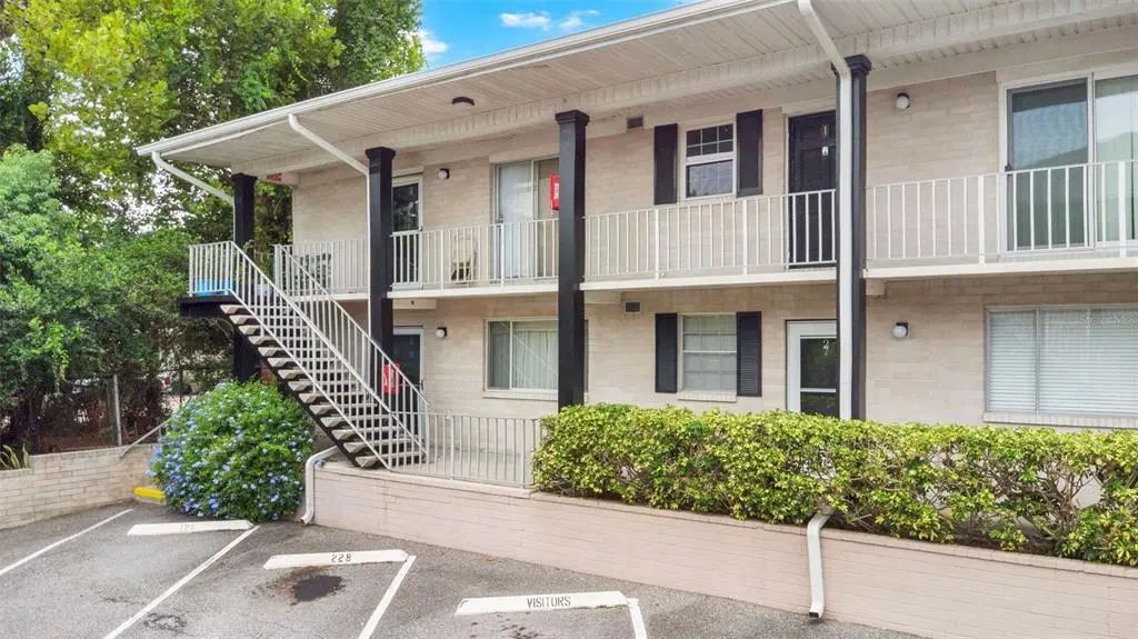 1250 S Denning Drive 127, WINTER PARK