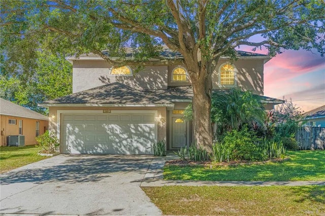 504 Valencia Park Drive, SEFFNER