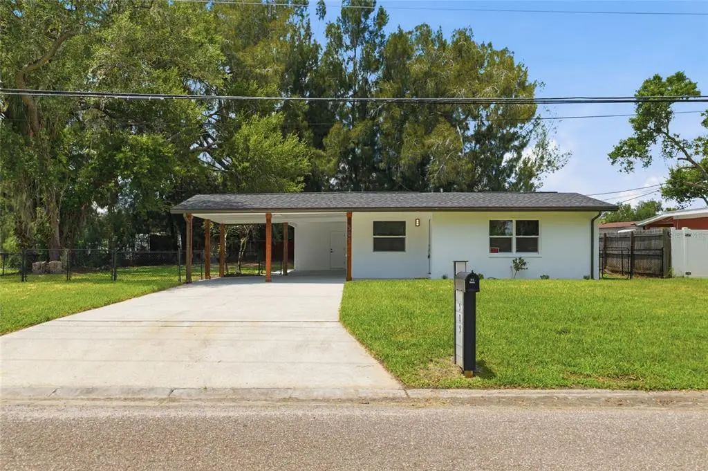 505 Papaya Drive, TAMPA