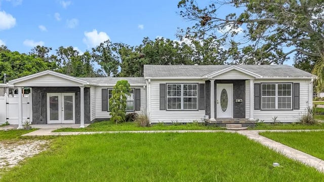 2122 52nd Avenue N, ST PETERSBURG