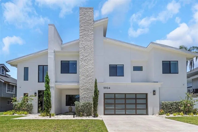 5924 Bayview Circle S, GULFPORT