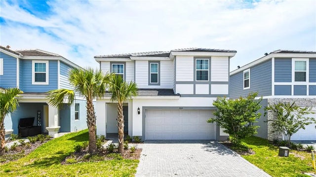 7219 Oakmoss Loop, DAVENPORT