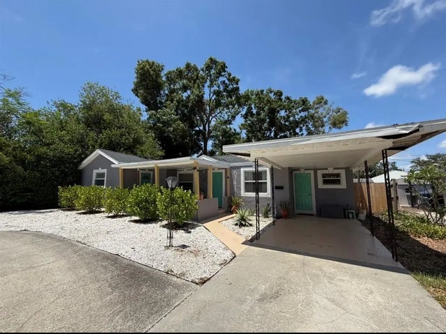 6741 4th Ave N, ST PETERSBURG